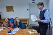 073-0bOjBnAejzE.jpg